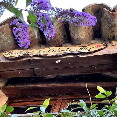 La Maison De Blanche Neige Assignan Zewnętrze zdjęcie
